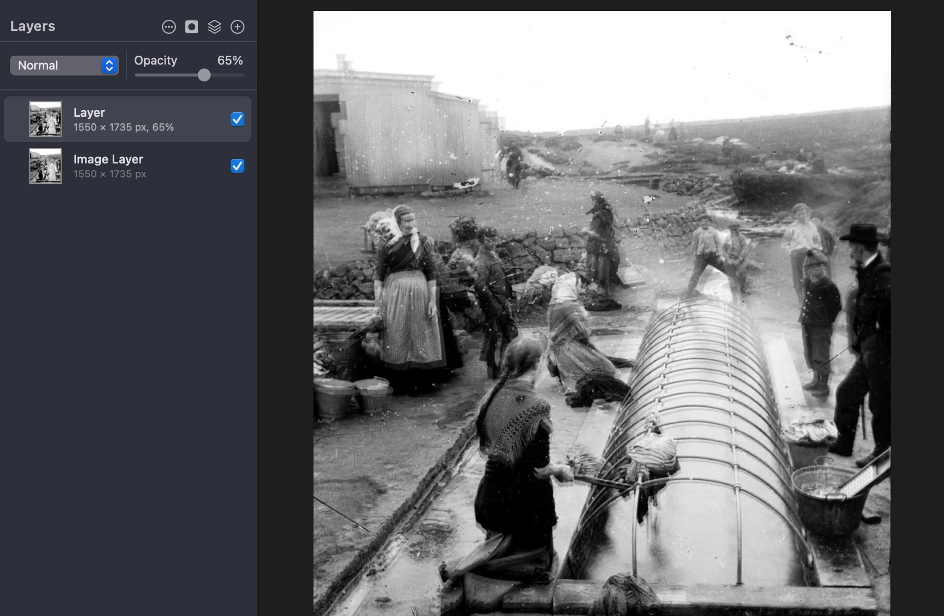 Screenshot of photo editing software overlaying the left and right image